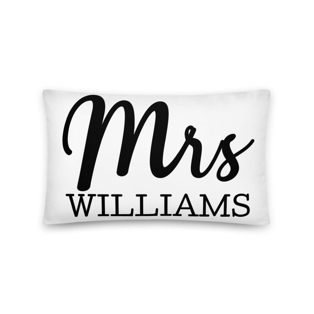 Mr and Mrs Pillows With Insert Wedding Anniversary Engagement Gift Personalized Bedroom Bridal Shower Gift Personalized Pillow With Insert Family Name