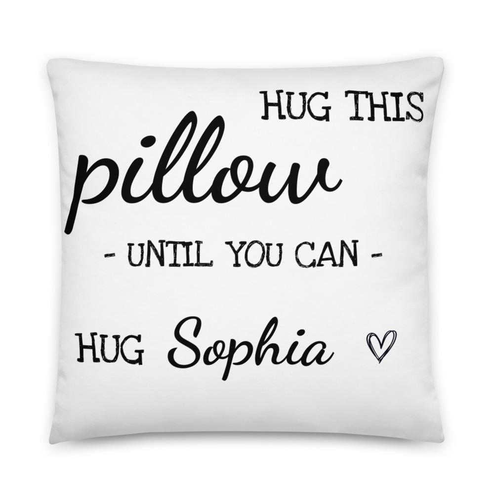 Abraza esta almohada personalizada hasta que puedas abrazar a (NOMBRE) Relación de larga distancia regalo de amor novio divertido regalo de pareja Te extraño Almohada con inserto