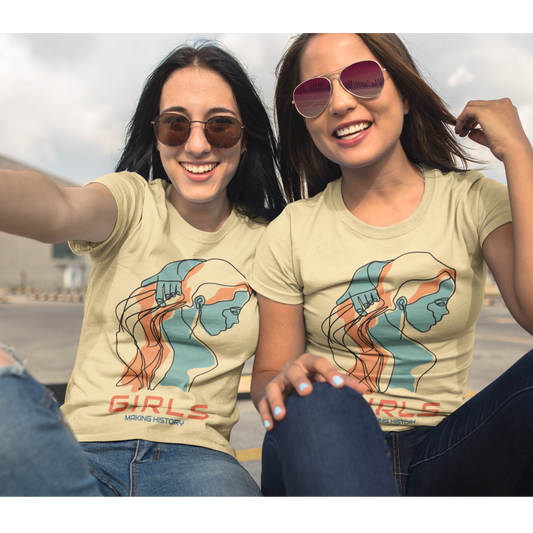 Girls Making History - Camiseta teñida en prenda Comfortwash